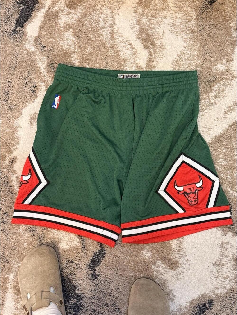 Chicago Bulls Jersey Shorts Authentic Mitchell & Ness Green 2008-09 Size 48 (XL)